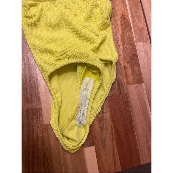 Good American Always Fits Asymmetric One Piece Swimsuit - Picture 5 of 5